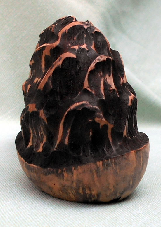 Inspiration for Nording's Spruce Cone Freehand pipe